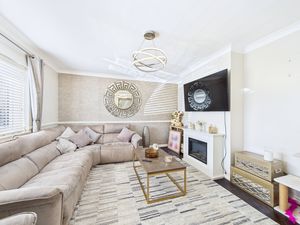 Photo 23- click for photo gallery